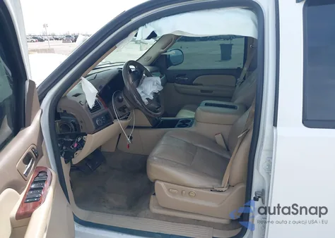 2009 GMC Yukon Slt2 z USA, uszkodzony, nr VIN 1GKEC33329R251054